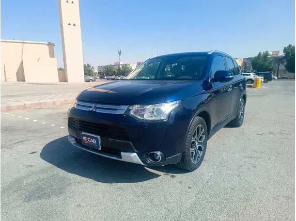 2015 Mitsubishi Outlander in KSA
