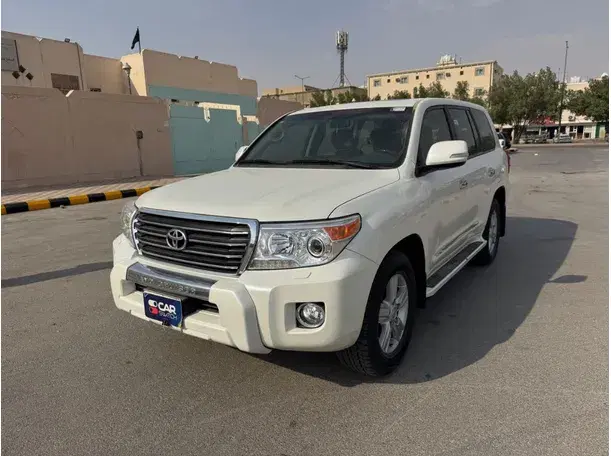 2014 Toyota Land Cruiser in KSA
